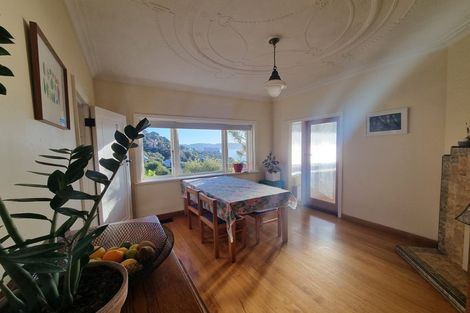 Photo of property in 105 Grafton Road, Roseneath, Wellington, 6011