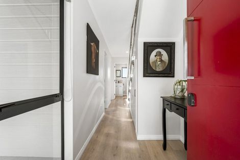 Photo of property in 22 Maori Hut Road, Red Beach, 0932