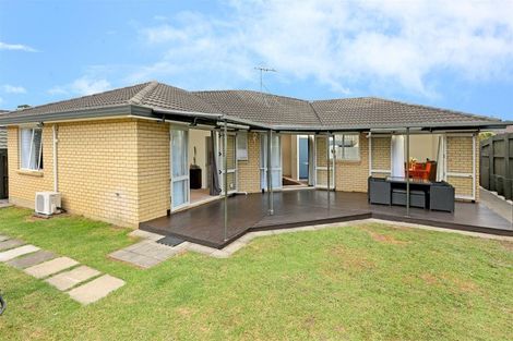 Photo of property in 26 Martin Jugum Lane, Ranui, Auckland, 0612