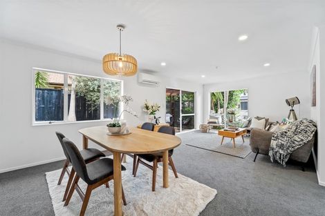 Photo of property in 1 Phoebe Meikle Place, Torbay, Auckland, 0630