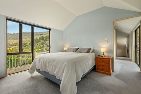 Photo of property in 14 Heathvale Place, Heathcote Valley, Christchurch, 8022