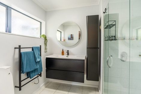 Photo of property in 22 Regent Drive, Paraparaumu Beach, Paraparaumu, 5032