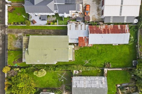 Photo of property in 43 Station Road, Marton, 4710