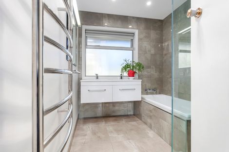 Photo of property in 360 Fairview Road, Te Awamutu, 3800