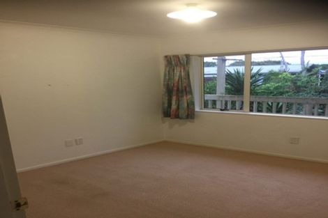 Photo of property in 51 James Evans Drive, Northcote, Auckland, 0627