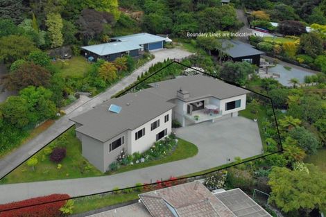 Photo of property in 28 Shera Street, Acacia Bay, Taupo, 3330