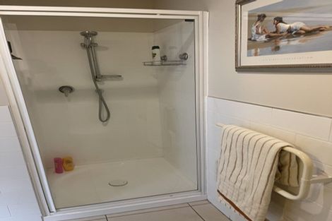 Photo of property in 26/4e Collins Street, Takapuna, Auckland, 0622