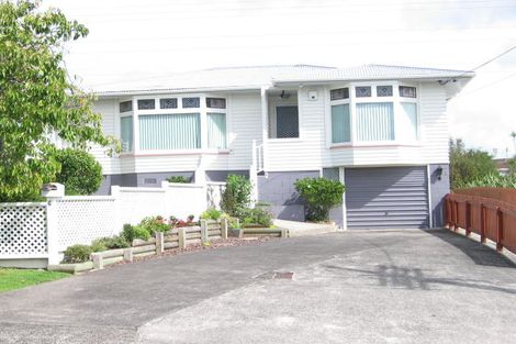 Photo of property in 1/6 Porter Avenue, Te Atatu South, Auckland, 0610