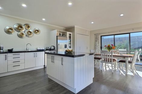 Photo of property in 10b Burness Road, Greenmeadows, Napier, 4112