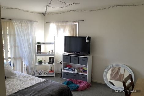 Photo of property in 22 Anaheim Boulevard, Shamrock Park, Auckland, 2016