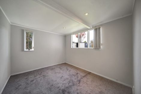 Photo of property in 4 Walden Place, Mangere East, Auckland, 2024