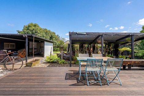 Photo of property in 75 Robinson Road, Whitianga, 3510