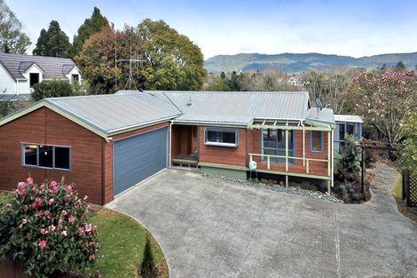 Photo of property in 37 Cameron Road, Te Puke, 3119