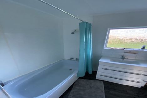 Photo of property in 9 Wicklow Place, Bell Block, New Plymouth, 4312