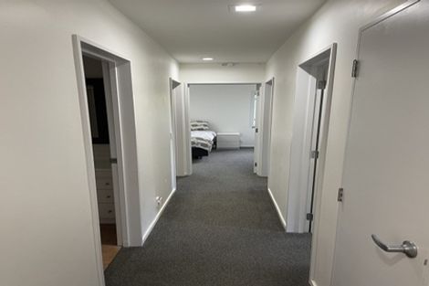 Photo of property in 4a Richards Avenue, Forrest Hill, Auckland, 0620