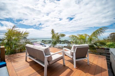 Photo of property in 1 Mission Street, Moturoa, New Plymouth, 4310