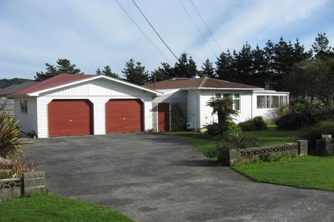 Photo of property in 37 Fitzherbert Road, Wainuiomata, Lower Hutt, 5014