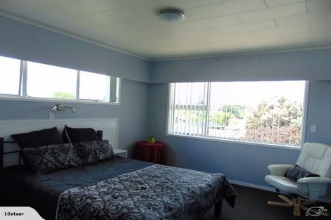 Photo of property in 2 Bowden Place, Te Awamutu, 3800