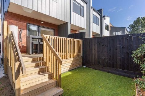 Photo of property in 11 Toanga Place, Mount Wellington, Auckland, 1062