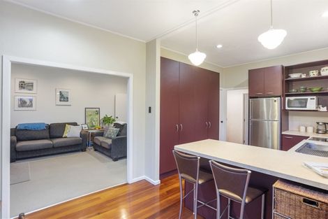 Photo of property in 2a Keystone Avenue, Mount Roskill, Auckland, 1041