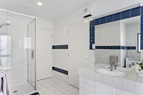 Photo of property in 70c Clyde Road, Ilam, Christchurch, 8041