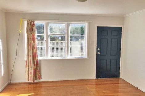 Photo of property in 4/12 Waiohua Road, Greenlane, Auckland, 1061