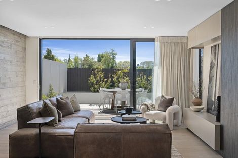 Photo of property in 32a Gracefield Avenue, Christchurch Central, Christchurch, 8013