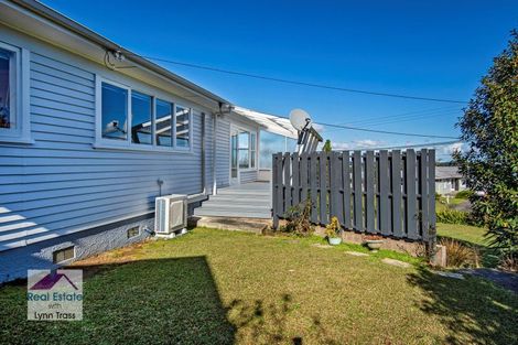 Photo of property in 42 Memorial Drive, Parahaki, Whangarei, 0112