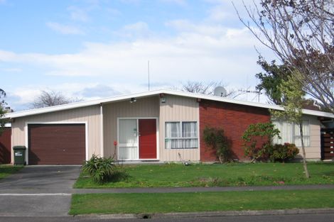 Photo of property in 92 Long Melford Road, Awapuni, Palmerston North, 4412