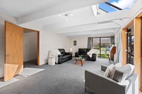 Photo of property in 4 Godfrey Place, Ilam, Christchurch, 8041