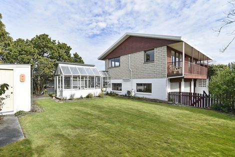 Photo of property in 64 Newnham Street, Rangiora, 7400