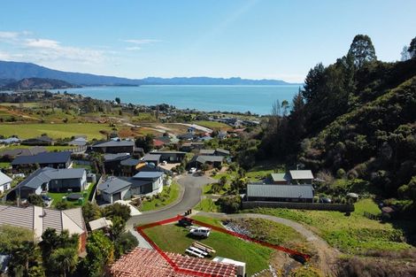 Photo of property in 16 Pohutukawa Place, Pohara, Takaka, 7183