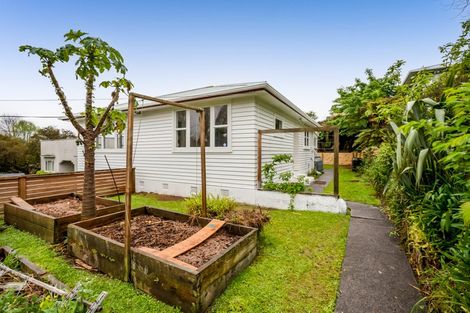 Photo of property in 7 Upjohn Street, Brooklands, New Plymouth, 4310