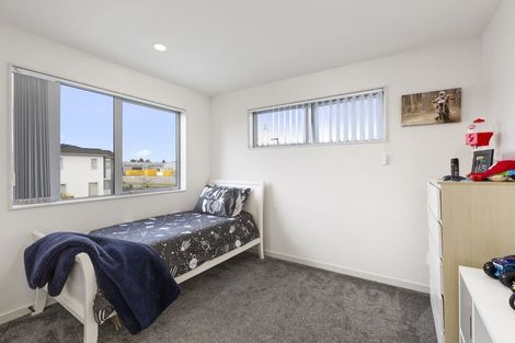 Photo of property in 19 Camp X Place, Whenuapai, Auckland, 0618