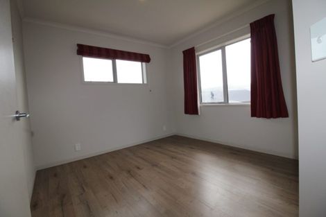 Photo of property in 81 Sheridan Terrace, Johnsonville, Wellington, 6037