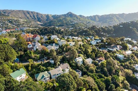 Photo of property in 8 Fitzroy Street, Wadestown, Wellington, 6012