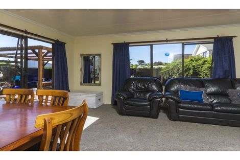 Photo of property in 2 Waimea West Road, Brightwater, 7022