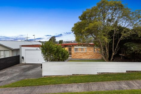 Photo of property in 5 Kotinga Avenue, Glen Eden, Auckland, 0602