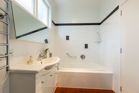 Photo of property in 12 Ventnor Road, Remuera, Auckland, 1050