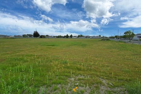 Photo of property in 68 Wattle Drive, New Brighton, Christchurch, 8083