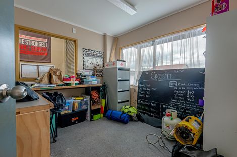 Photo of property in 35 Hatrick Street West, Whanganui, 4500