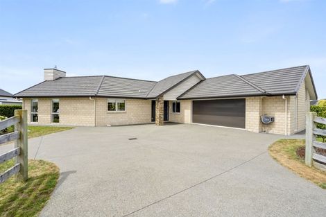 Photo of property in 32 Baxter Michael Crescent, Cambridge, 3434