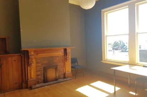 Photo of property in 46 Vivian Street, New Plymouth, 4310