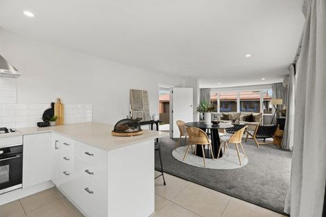 Photo of property in 6 Riverlaw Terrace, Saint Martins, Christchurch, 8022