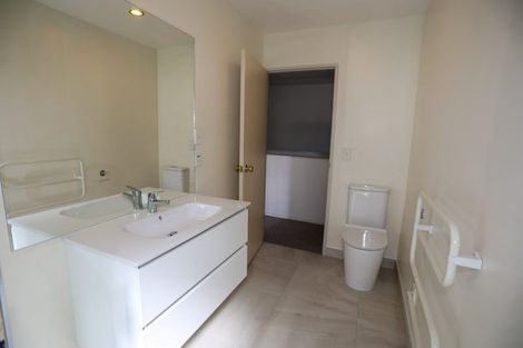 Photo of property in 4/21 Darvel Street, Riccarton, Christchurch, 8011