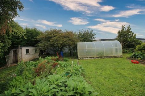 Photo of property in 26 Tokanui-haldane Road, Tokanui, 9884