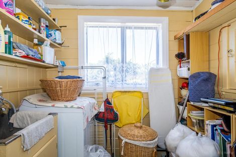 Photo of property in 39 Rhodes Street, Waimate, 7924