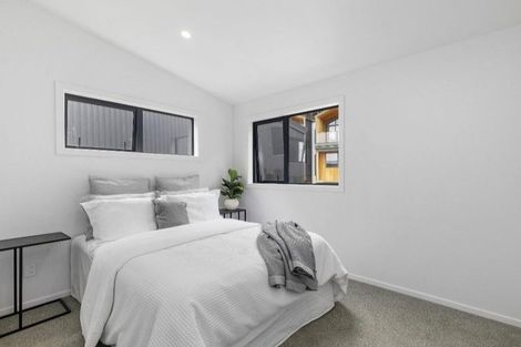 Photo of property in 9/33 Raukawa Street, Stokes Valley, Lower Hutt, 5019