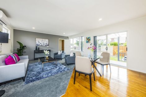 Photo of property in 1/13 Blanes Road, Weymouth, Auckland, 2103