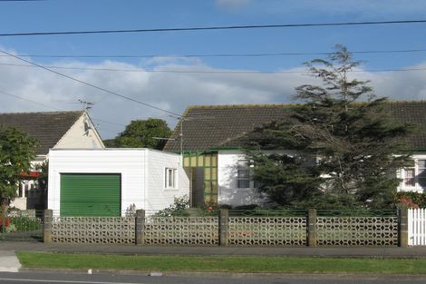 Photo of property in 22 Seddon Street, Naenae, Lower Hutt, 5011